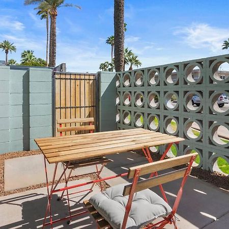 Large Studio Rooftop & Poolside - Walk To Old Town Scottsdale Exterior photo